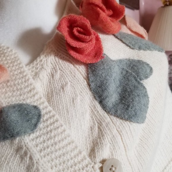 Anthropologie sweater capelet - Picture 2 of 7